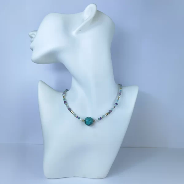 collar de piedras con turqueza grande